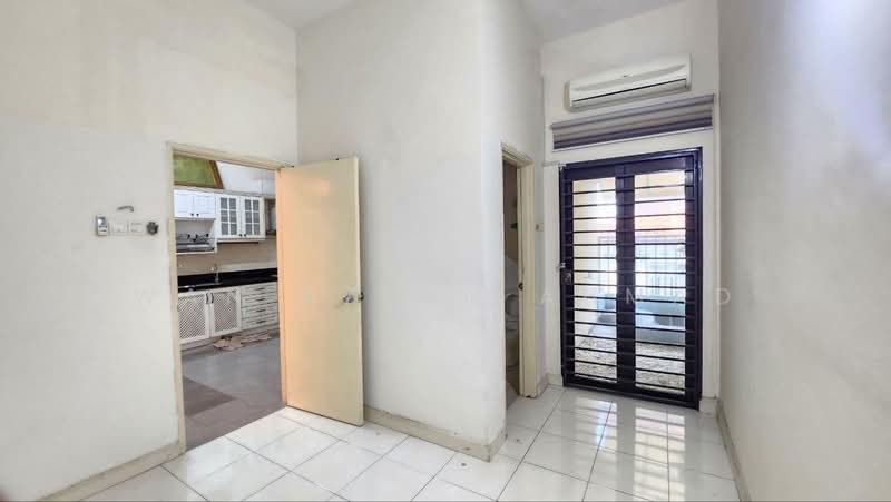 Rumah Teres 2 Tingkat untuk Dijual di Alam Sari (Bangi) - Wan Azlan Ahmad - PropertyGuru.com.my