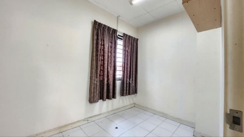 Rumah Teres 2 Tingkat untuk Dijual di Alam Sari (Bangi) - Wan Azlan Ahmad - PropertyGuru.com.my