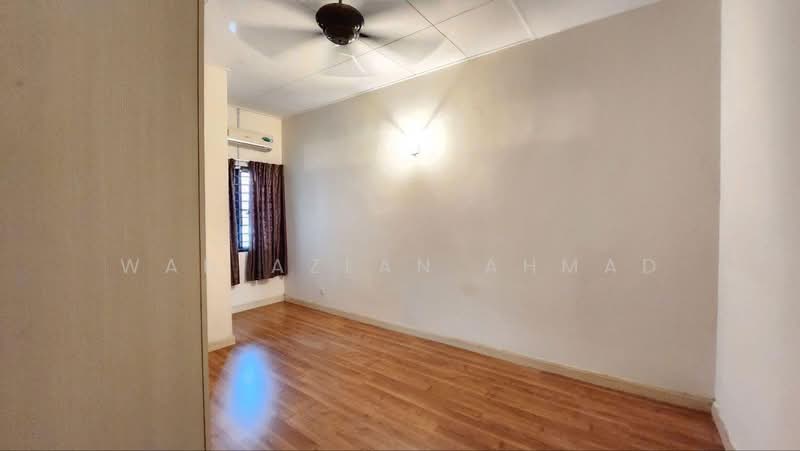 Rumah Teres 2 Tingkat untuk Dijual di Alam Sari (Bangi) - Wan Azlan Ahmad - PropertyGuru.com.my