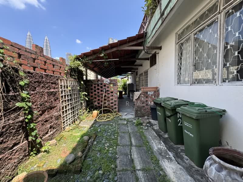 Rumah Banglo untuk Dijual di Kampung Baru (KL City Centre) - Ishak Ramli - Exterior - PropertyGuru.com.my