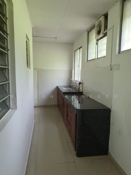 Rumah Teres 2 Tingkat untuk Dijual di Rawang (Selangor) - Rajesh Kanesan - Kitchen - PropertyGuru.com.my