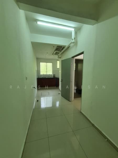 Rumah Teres 2 Tingkat untuk Dijual di Rawang (Selangor) - Rajesh Kanesan - Kitchen - PropertyGuru.com.my