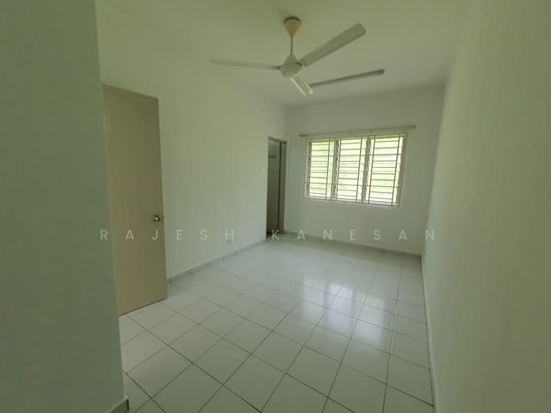 Rumah Teres 2 Tingkat untuk Dijual di Rawang (Selangor) - Rajesh Kanesan - Bedroom - PropertyGuru.com.my