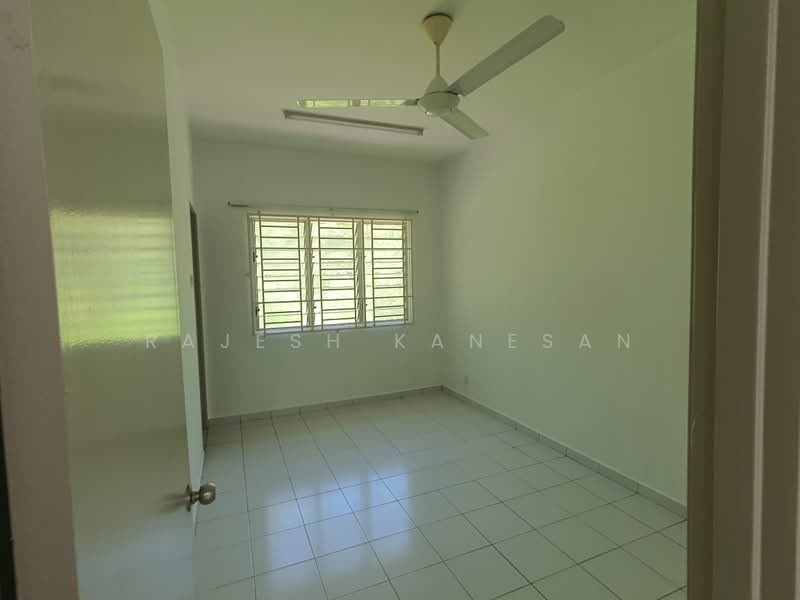 Rumah Teres 2 Tingkat untuk Dijual di Rawang (Selangor) - Rajesh Kanesan - Bedroom - PropertyGuru.com.my