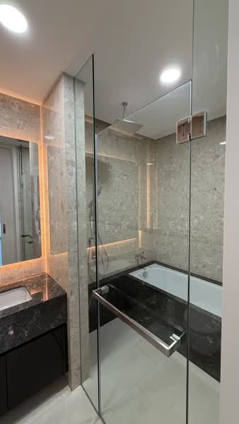 Servis Apartment untuk Disewa di Regent Suites @ Pavilion Damansara Heights - Lester Lee - Bathroom - PropertyGuru.com.my