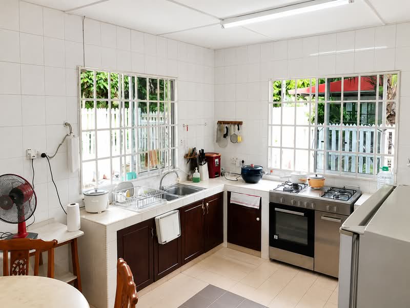 Bungalow for Rent in Kota Kinabalu (Sabah) - Ng Chiew Yok - Kitchen - PropertyGuru.com.my