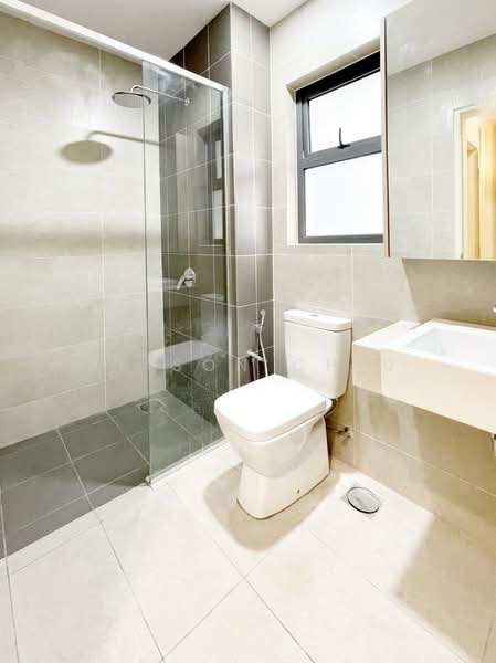 Kondominium untuk Dijual di Lakeville Residence - Alison Chiu - Bathroom - PropertyGuru.com.my
