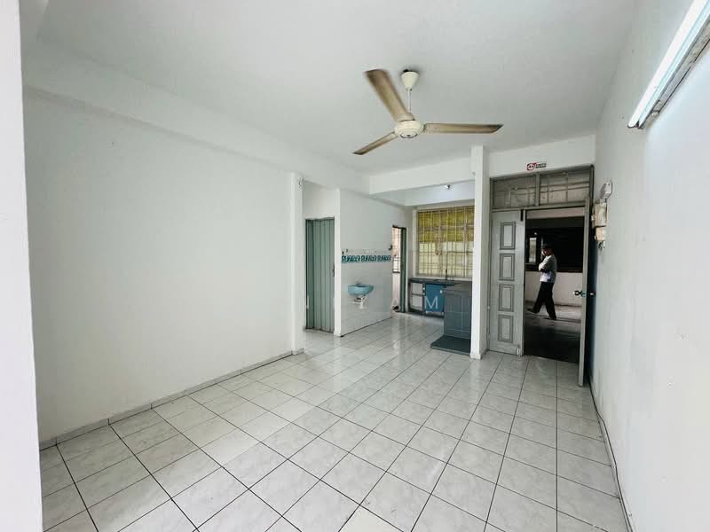 Kondominium untuk Dijual di Mutiara Condominium - Hasnizam . - PropertyGuru.com.my