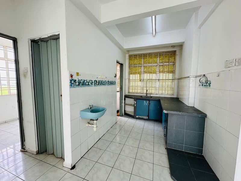 Kondominium untuk Dijual di Mutiara Condominium - Hasnizam . - PropertyGuru.com.my