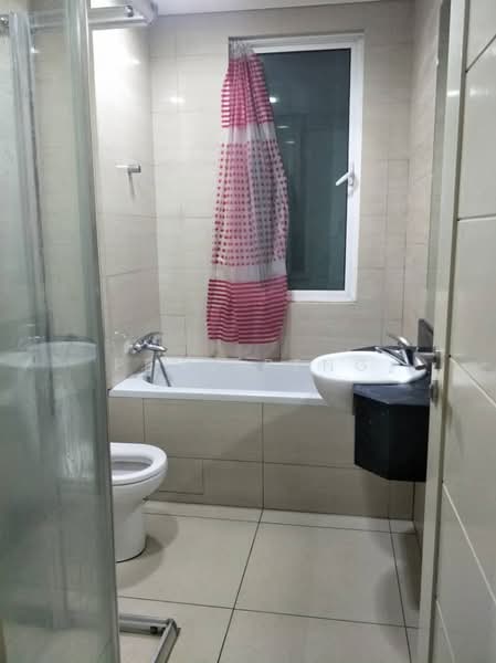 Servis Apartment untuk Dijual di Glomac Damansara - peng peng - Bathroom - PropertyGuru.com.my