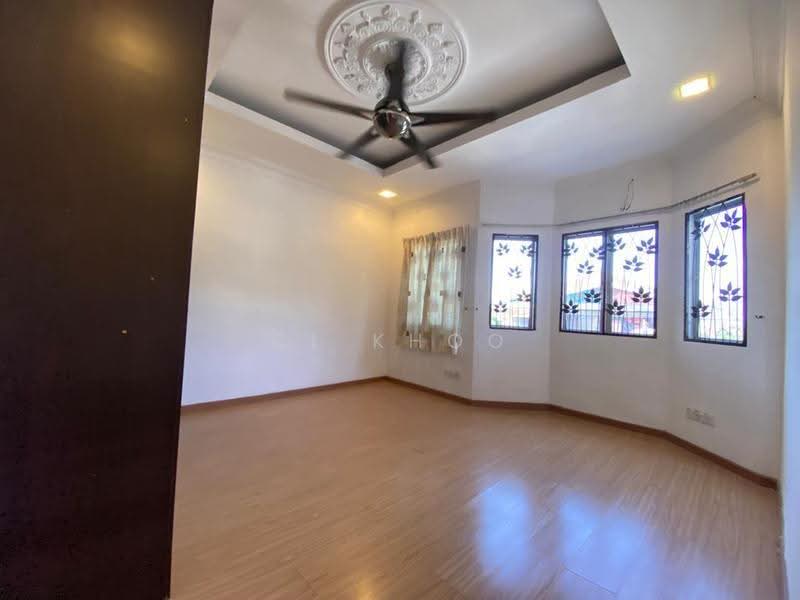 2-storey Terraced House for Sale in BANDAR PUCHONG JAYA (Puchong) - Cl Khoo - Living Room - PropertyGuru.com.my