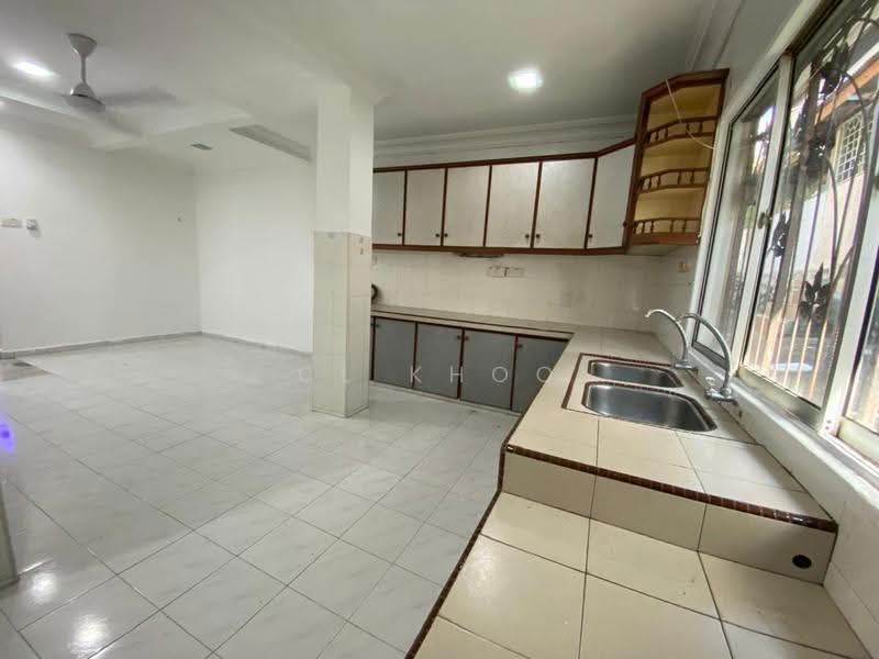2-storey Terraced House for Sale in BANDAR PUCHONG JAYA (Puchong) - Cl Khoo - Kitchen - PropertyGuru.com.my