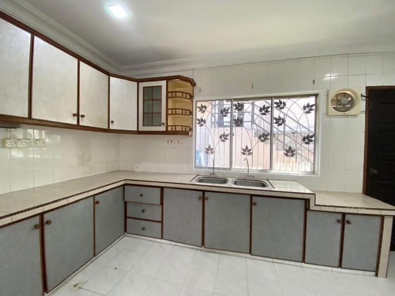 2-storey Terraced House for Sale in BANDAR PUCHONG JAYA (Puchong) - Cl Khoo - Kitchen - PropertyGuru.com.my