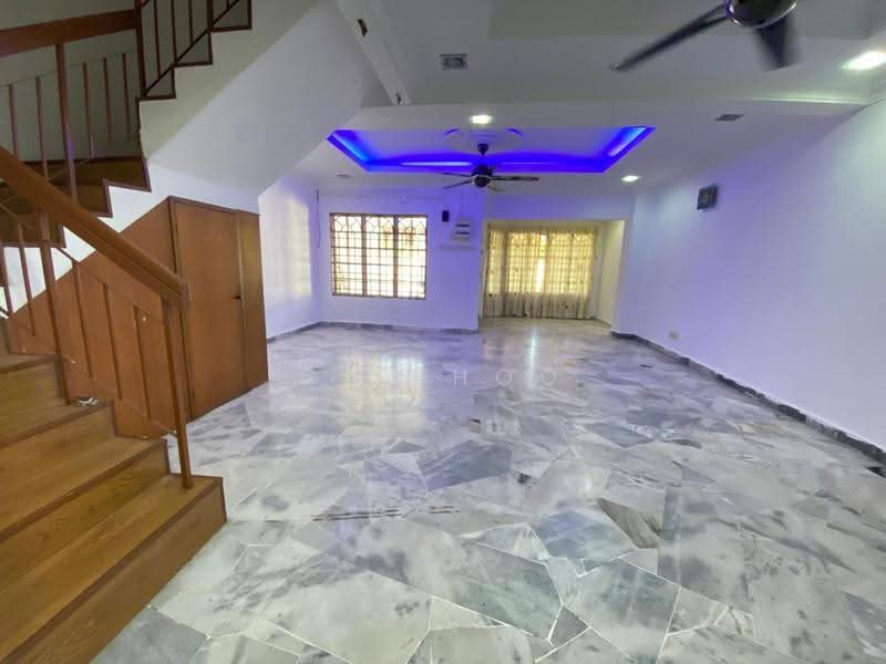 2-storey Terraced House for Sale in BANDAR PUCHONG JAYA (Puchong) - Cl Khoo - Living Room - PropertyGuru.com.my