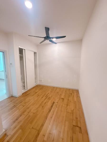 Condominium for Sale at Iskandar Residences - Kenny Wong Chen Yao - Bedroom - PropertyGuru.com.my