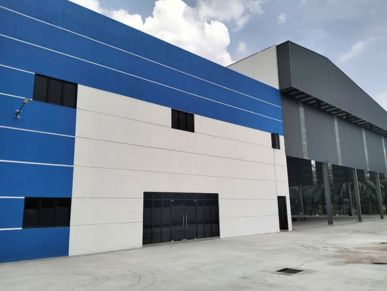 Kilang untuk Dijual di Kampung Teluk Mengkuang (Telok Panglima Garang) - Lydia Loo - Exterior - PropertyGuru.com.my