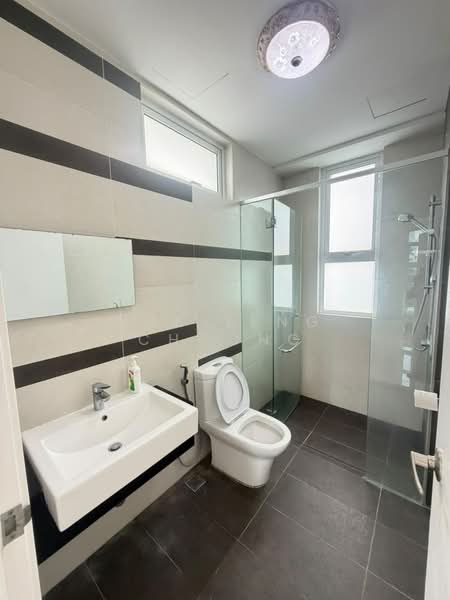 Servis Apartment untuk Disewa di D'Suites Akasia Horizon @ Horizon Hills - Suk Teng Choong - Bathroom - PropertyGuru.com.my