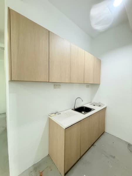 Office for Rent in Ara Damansara (Selangor) - Calvin Thong - Pantry - PropertyGuru.com.my