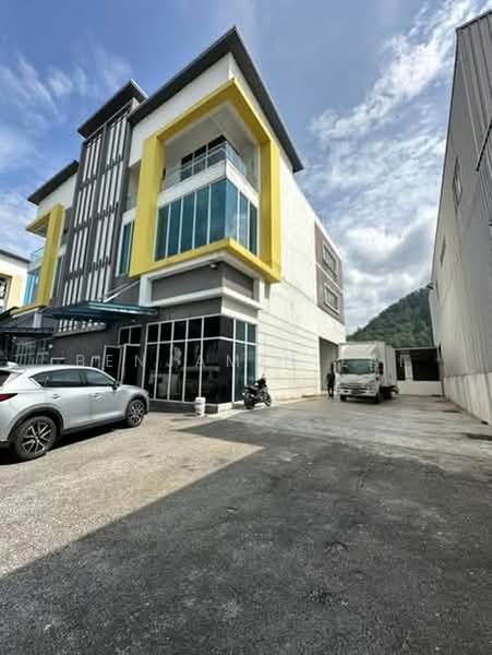 Kilang Berkembar untuk Disewa di Sungai Buloh (Selangor) - Benjamin Lai - Exterior - PropertyGuru.com.my