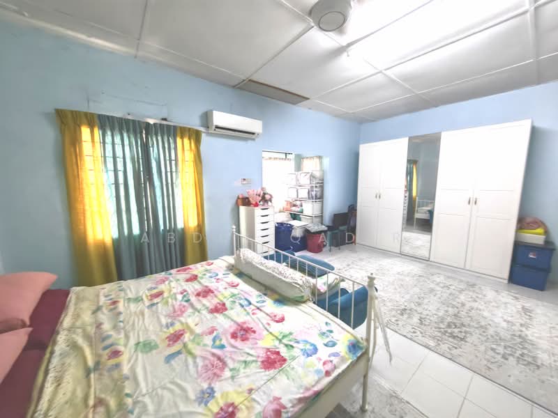 Rumah Teres 2 Tingkat untuk Dijual di Seksyen 3 (Bangi) - Abdul Qadir - PropertyGuru.com.my