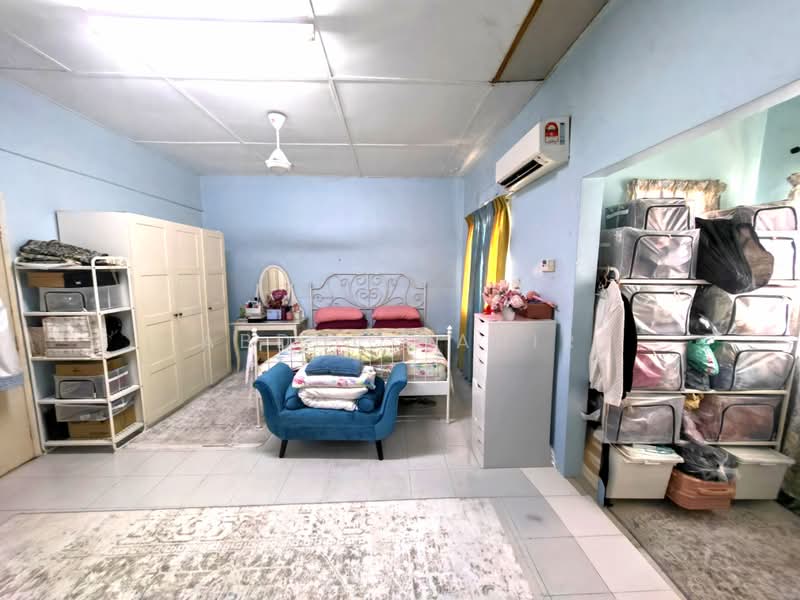 Rumah Teres 2 Tingkat untuk Dijual di Seksyen 3 (Bangi) - Abdul Qadir - PropertyGuru.com.my