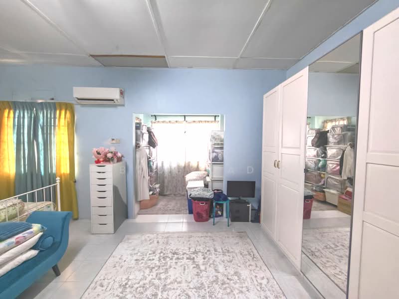 Rumah Teres 2 Tingkat untuk Dijual di Seksyen 3 (Bangi) - Abdul Qadir - PropertyGuru.com.my