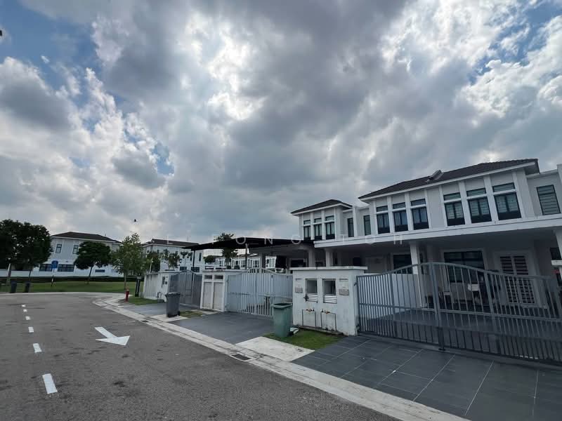 Rumah Teres 2 Tingkat untuk Dijual di Kota Masai (Pasir Gudang) - Ee Fong Toh - Exterior - PropertyGuru.com.my