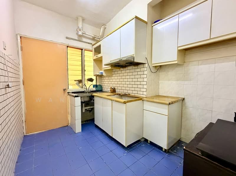 Pangsapuri untuk Dijual di Sri Wira Rivera Rise - Wan Azlan Ahmad - PropertyGuru.com.my