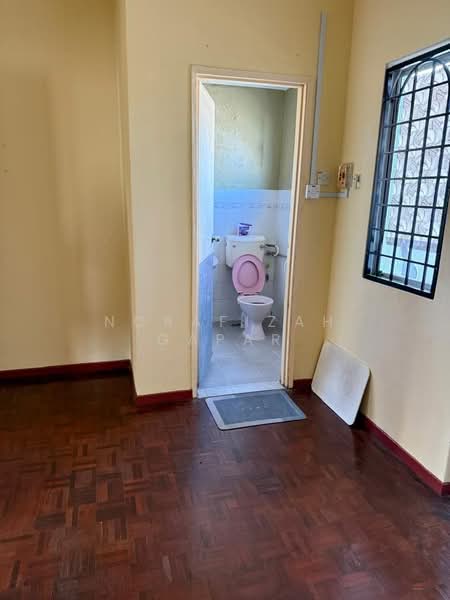 Rumah Teres 2 Tingkat untuk Disewa di Bandar Baru Bangi (Selangor) - NoraFizah Gapar - Bathroom - PropertyGuru.com.my