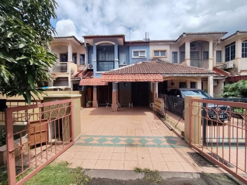 Rumah Teres 2 Tingkat untuk Disewa di Bandar Baru Bangi (Selangor) - NoraFizah Gapar - Exterior - PropertyGuru.com.my