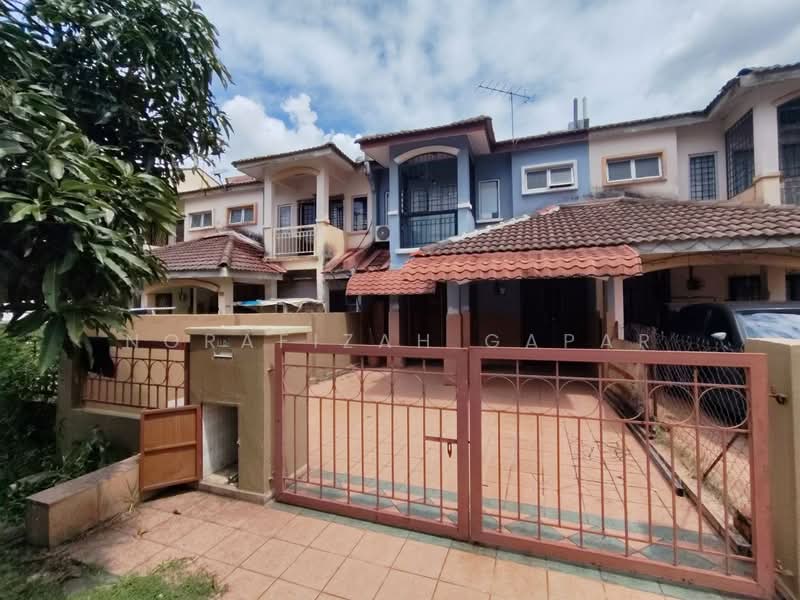 Rumah Teres 2 Tingkat untuk Disewa di Bandar Baru Bangi (Selangor) - NoraFizah Gapar - Exterior - PropertyGuru.com.my