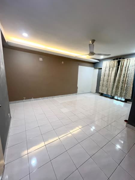 Terraced House for Rent in Bandar Country Homes (Rawang) - Zann Fauzan - Interior - PropertyGuru.com.my