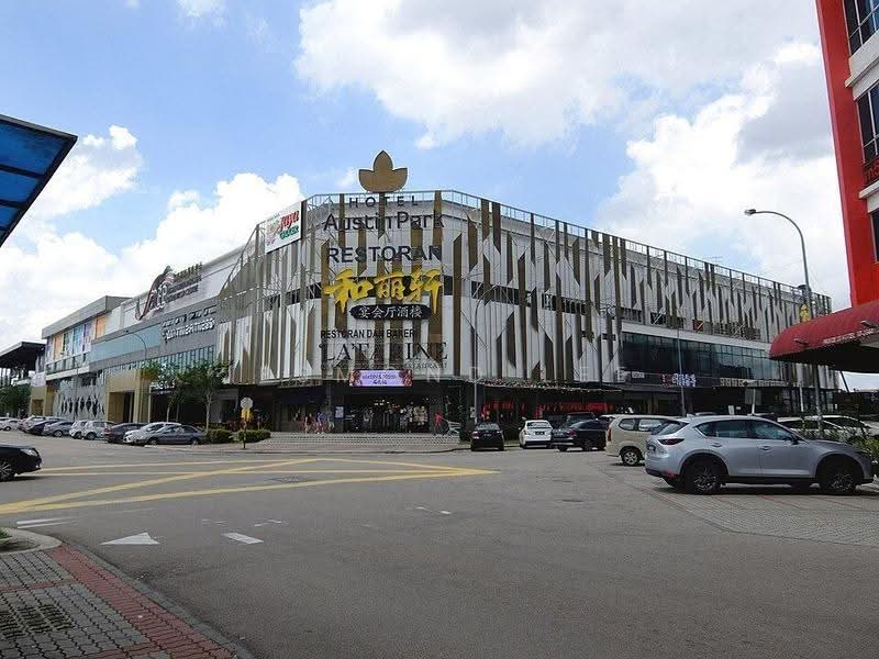 Shop for Rent in Taman Mount Austin (Tebrau) - Jesmond Lee - Exterior - PropertyGuru.com.my