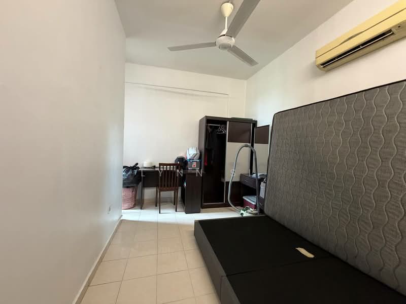 Apartment for Sale at Villa Bestari Apartment - Lynn SL - Bedroom - PropertyGuru.com.my
