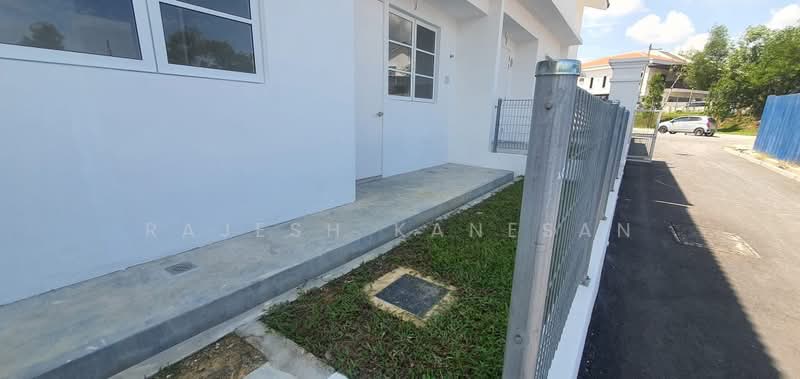 2-storey Terraced House for Sale in Bandar Country Homes (Rawang) - Rajesh Kanesan - Exterior - PropertyGuru.com.my