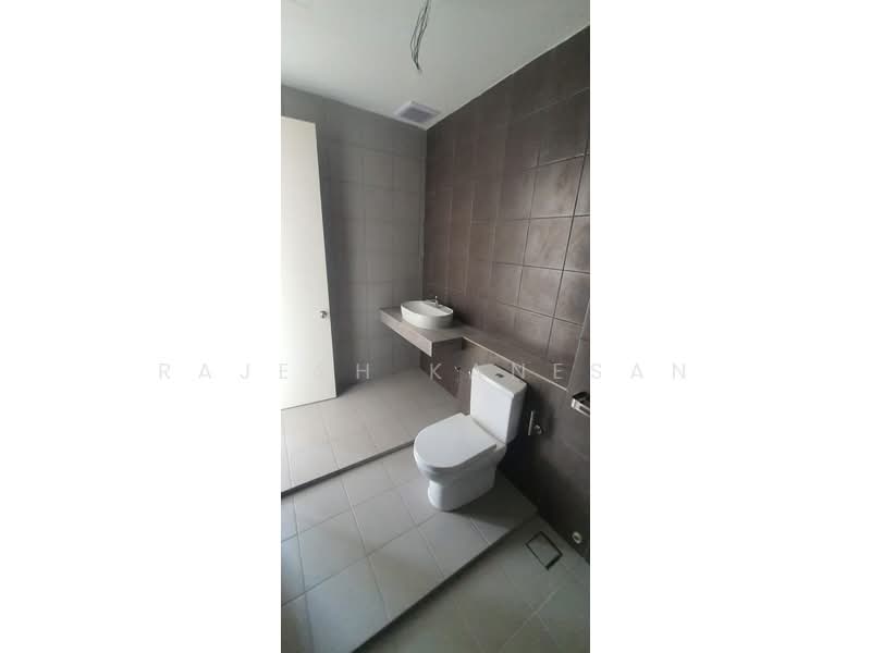 2-storey Terraced House for Sale in Bandar Country Homes (Rawang) - Rajesh Kanesan - Bathroom - PropertyGuru.com.my