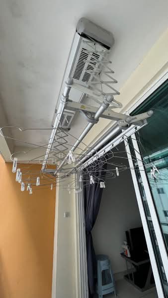 Servis Apartment untuk Disewa di KSL Residence @ Daya - Hong Charng Lee - Balcony - PropertyGuru.com.my
