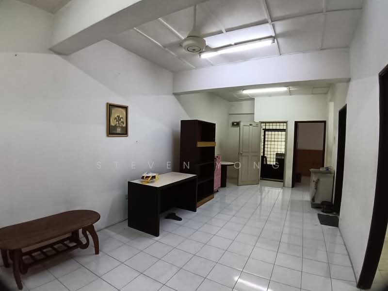 Rumah Flat untuk Dijual di Sukma Shop - Steven Yong - Living Room - PropertyGuru.com.my
