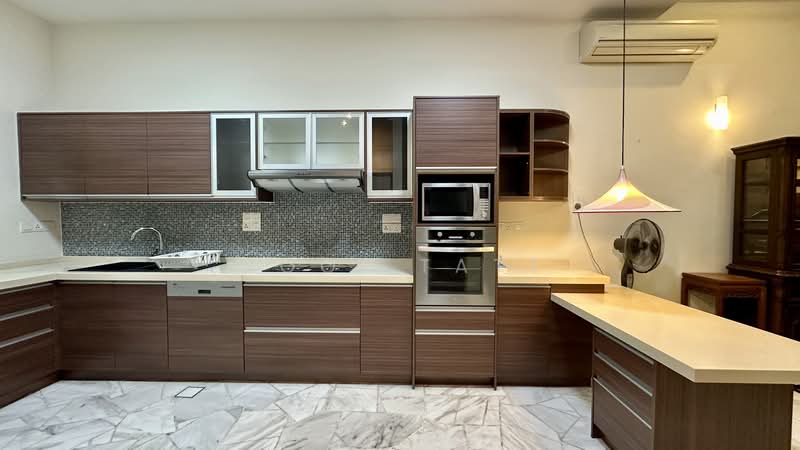 Rumah Teres 2 Tingkat untuk Dijual di Bangsar (Kuala Lumpur) - Wooi Tatt - Kitchen - PropertyGuru.com.my