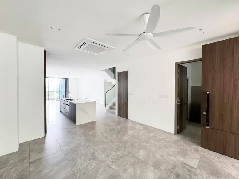 Rumah Bandar untuk Disewa di Tanjung Bungah (Penang) - Andrew Chong - Living Room - PropertyGuru.com.my
