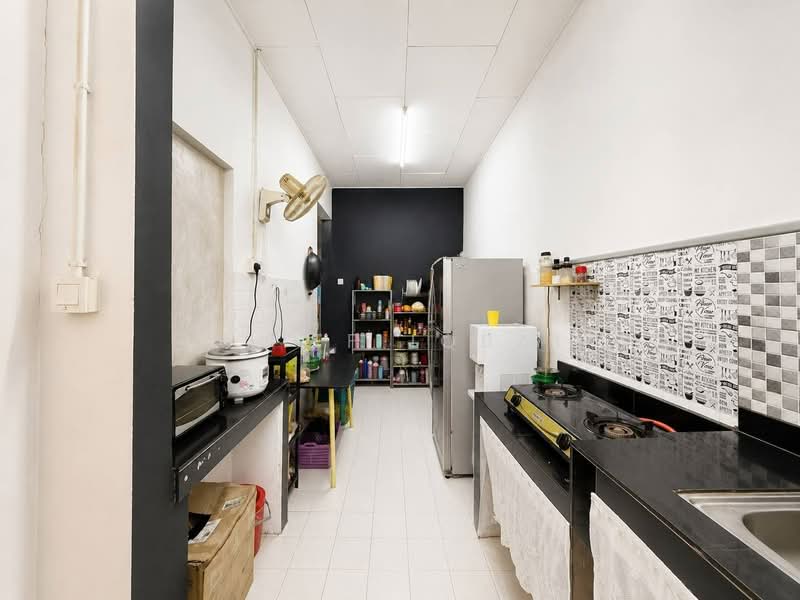 Rumah Teres 1 Tingkat untuk Dijual di Seksyen 16 (Bangi) - Aliff Iqbal - PropertyGuru.com.my