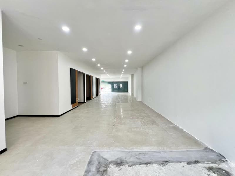 Kedai / Pejabat untuk Disewa di Bukit Jelutong (Shah Alam) - Nur Shahidah - PropertyGuru.com.my