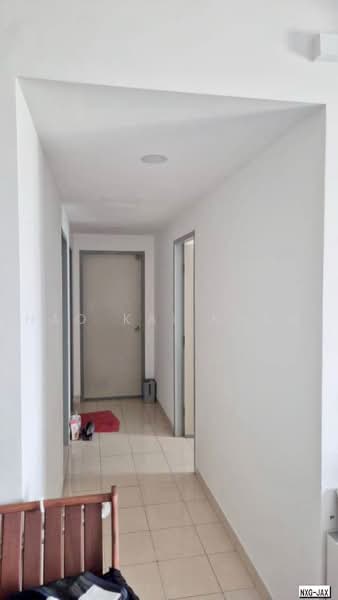 Pangsapuri untuk Dijual di Serunai - Hao Kai Khaw - Corridor - PropertyGuru.com.my