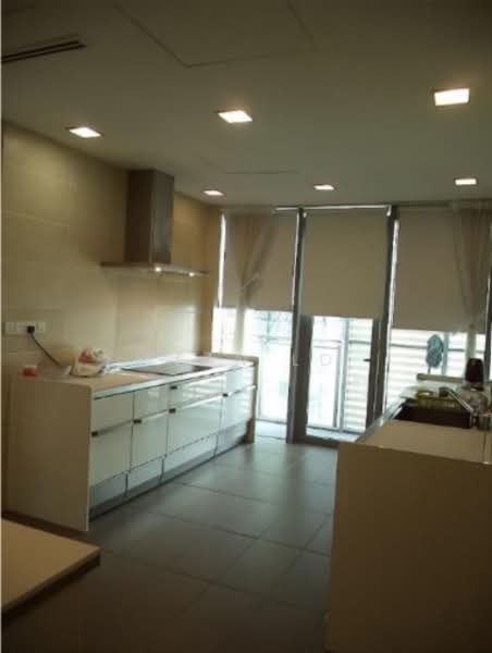 Service Residence for Rent at K Residence @ KLCC - Sean Lo - Kitchen - PropertyGuru.com.my