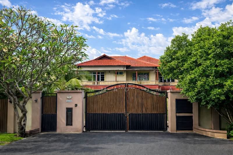 Bungalow for Sale in Country Heights (Kajang) - Mohammad Omar - PropertyGuru.com.my