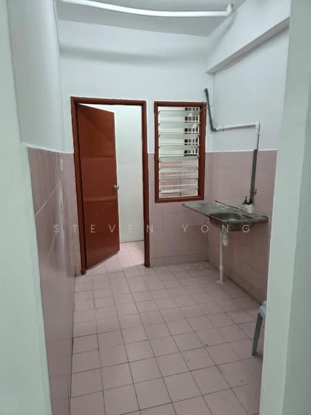 Rumah Flat untuk Dijual di Sukma Shop - Steven Yong - PropertyGuru.com.my