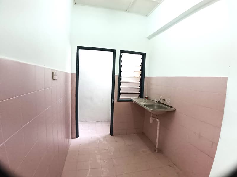 Rumah Flat untuk Dijual di Sukma Shop - Steven Yong - PropertyGuru.com.my
