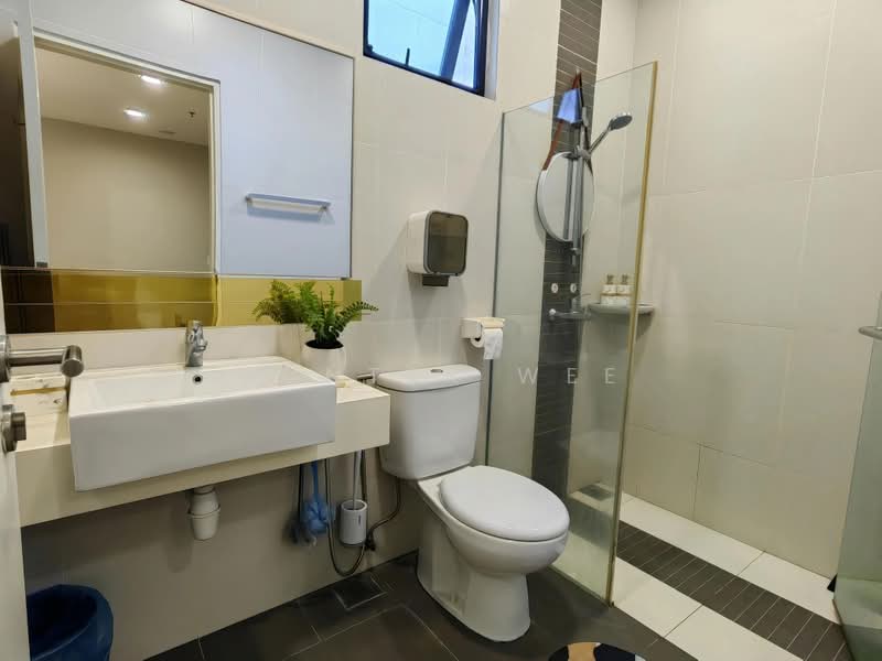 Condominium for Sale at Upland Serviced Suite (USS) - Hunter Wee - Bathroom - PropertyGuru.com.my