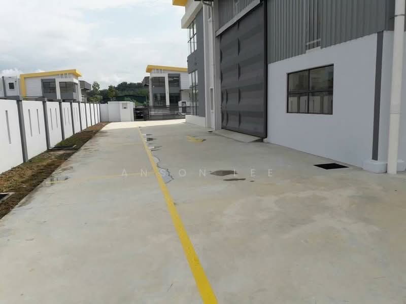 Semi-D Factory for Sale in Semenyih (Selangor) - Anson Lee - Exterior - PropertyGuru.com.my