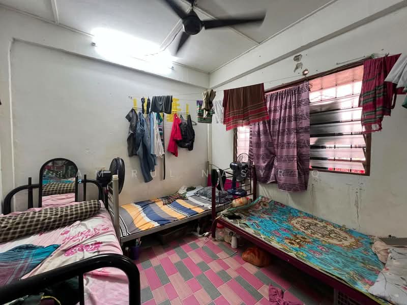 Flat for Sale at Gugusan Kemboja - Amirul Nasyriq - Bedroom - PropertyGuru.com.my